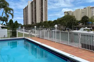 1650 NE 115th St, Miami, FL 33181 - Photo 9