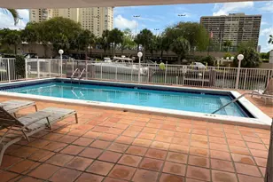 1650 NE 115th St, Miami, FL 33181 - Photo 7