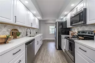 12955 SW 16th Ct, Pembroke Pines, FL 33027 - Photo 5