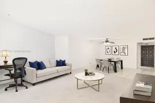 3800 N Hills Dr, Hollywood, FL 33021 - Photo 3