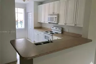 1826 NE 5th St, Boynton Beach, FL 33435 - Photo 7