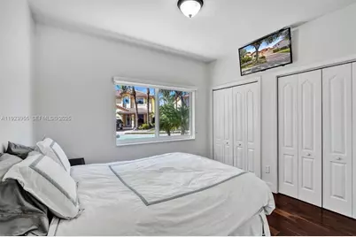 5907 NW 110th Ct, Doral, FL 33178 - Photo 13