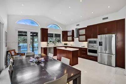 5907 NW 110th Ct, Doral, FL 33178 - Photo 25