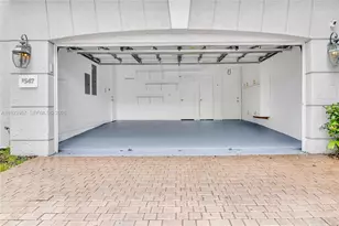 1547 Mariner Way, Hollywood, FL 33019 - Photo 19