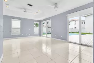 1547 Mariner Way, Hollywood, FL 33019 - Photo 9