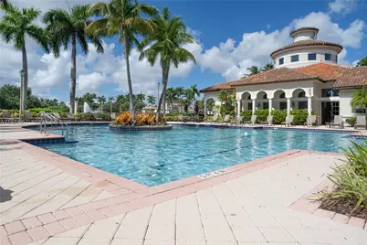 1547 Mariner Way, Hollywood, FL 33019 - Photo 37