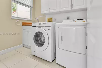 1547 Mariner Way, Hollywood, FL 33019 - Photo 15