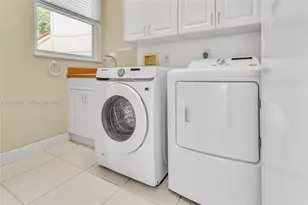 1547 Mariner Way, Hollywood, FL 33019 - Photo 15