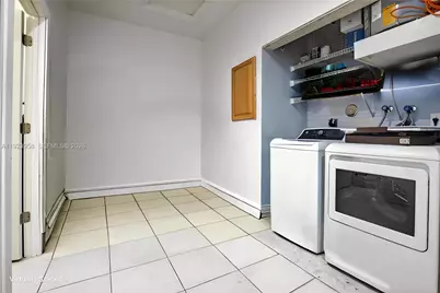 13174 NW 9th Ct, Pembroke Pines, FL 33028 - Photo 23