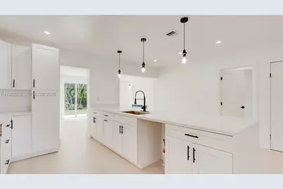 1230 NE 133rd St, North Miami, FL 33161 - Photo 5