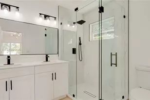 1230 NE 133rd St, North Miami, FL 33161 - Photo 11