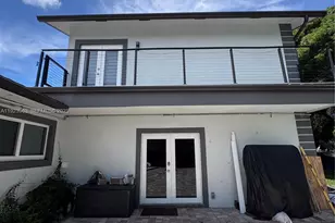 755 N Crescent Dr, Hollywood, FL 33021 - Photo 1