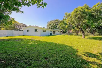 9301 SW 178th St #0, Palmetto Bay, FL 33157 - Photo 21