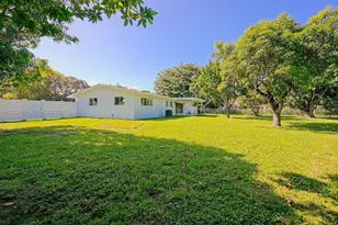 9301 SW 178th St, Palmetto Bay, FL 33157 - Photo 21