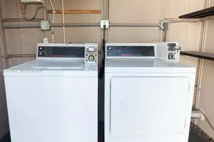 570 NE 69th St, Miami, FL 33138 - Photo 21