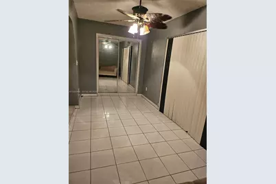 43 Spinning Wheel Ln #43, Tamarac, FL 33319 - Photo 5