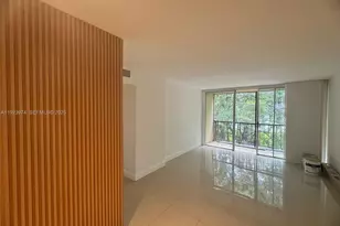 8810 Fontainebleau Blvd, Miami, FL 33172 - Photo 1