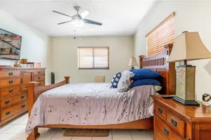 2549 W 72nd Pl, Hialeah, FL 33016 - Photo 35