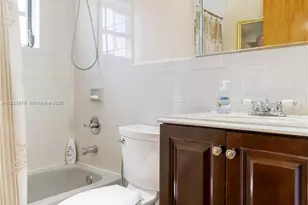 2549 W 72nd Pl, Hialeah, FL 33016 - Photo 21