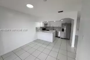 10651 SW 108th Ave, Miami, FL 33176 - Photo 9