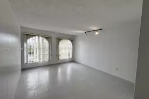 10651 SW 108th Ave, Miami, FL 33176 - Photo 5