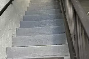 16215 NE 18th Ct, North Miami Beach, FL 33162 - Photo 3