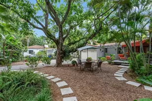 492 NE 55th St, Miami, FL 33137 - Photo 37