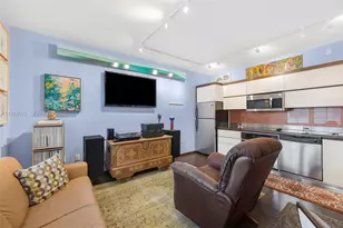 435 21st St, Miami Beach, FL 33139 - Photo 3