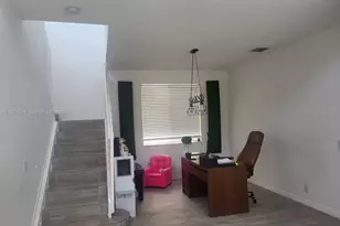 1368 Majesty Terrace, Weston, FL 33327 - Photo 5