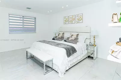 8740 NW 153rd Ter, Miami Lakes, FL 33018 - Photo 37