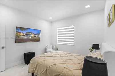 8740 NW 153rd Ter, Miami Lakes, FL 33018 - Photo 45