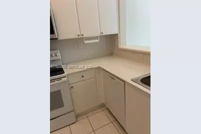 1692 SE 29th Ct #206, Homestead, FL 33035 - Photo 5