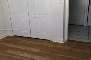 1692 SE 29th Ct, Homestead, FL 33035 - Photo 3