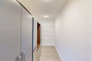 1886 NW 68th St, Miami, FL 33147 - Photo 37