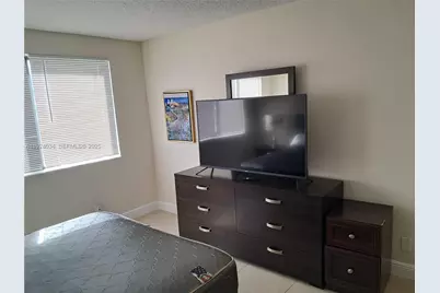 301 Golden Isles Dr #111, Hallandale Beach, FL 33009 - Photo 17