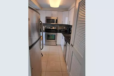 301 Golden Isles Dr #111, Hallandale Beach, FL 33009 - Photo 19