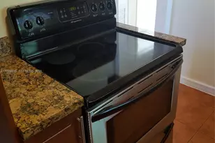 1870 NE 179th St, North Miami Beach, FL 33162 - Photo 3