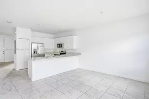 3355 W 106th Terrace, Hialeah, FL 33018 - Photo 9