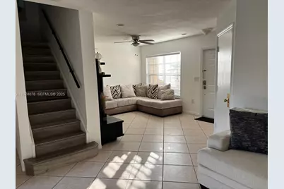 5332 NW 89th Ave, Sunrise, FL 33351 - Photo 5