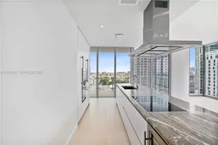 700 NE 26th Terrace, Miami, FL 33137 - Photo 31