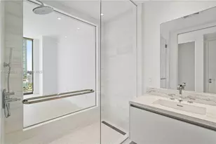 700 NE 26th Terrace, Miami, FL 33137 - Photo 15