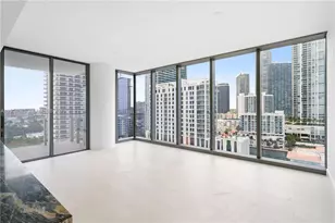 700 NE 26th Terrace, Miami, FL 33137 - Photo 3