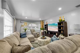10143 S 45th Trl S, Boynton Beach, FL 33436 - Photo 3