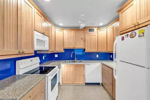 145 Grantham C, Deerfield Beach, FL 33442 - Photo 11