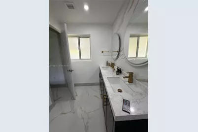 25800 SW 214th Ave, Homestead, FL 33031 - Photo 13