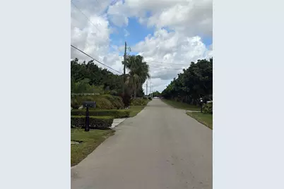 25800 SW 214th Ave, Homestead, FL 33031 - Photo 5