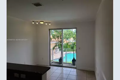 17650 NW 73 Rd Ave #206-18, Hialeah, FL 33015 - Photo 17