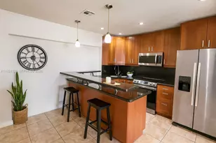 1611 NW 46th St, Tamarac, FL 33309 - Photo 5