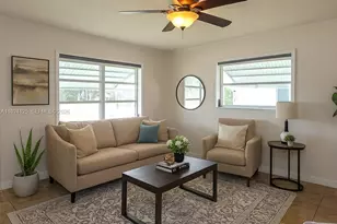 1611 NW 46th St, Tamarac, FL 33309 - Photo 3