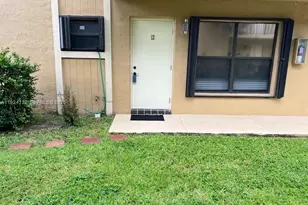 6735 W 26th Dr, Hialeah, FL 33016 - Photo 1